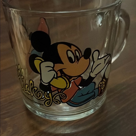Vintage Mickey n Minnie cup - Picture 2 of 4